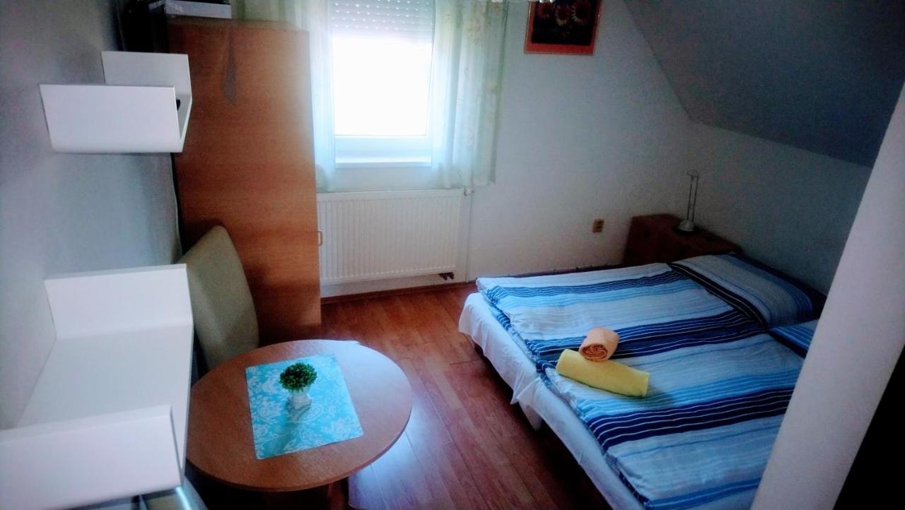 Vila Nela Podhajska Luaran gambar